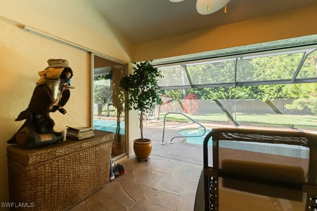 852 Belville Boulevard Naples FL 34104