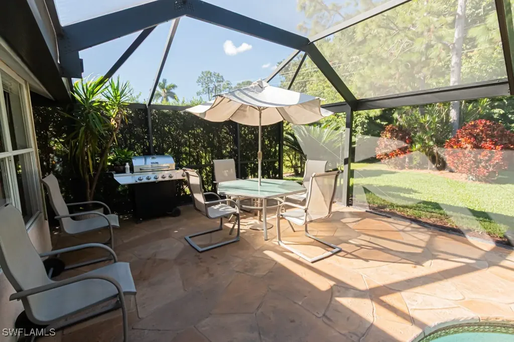852 Belville Boulevard Naples FL 34104