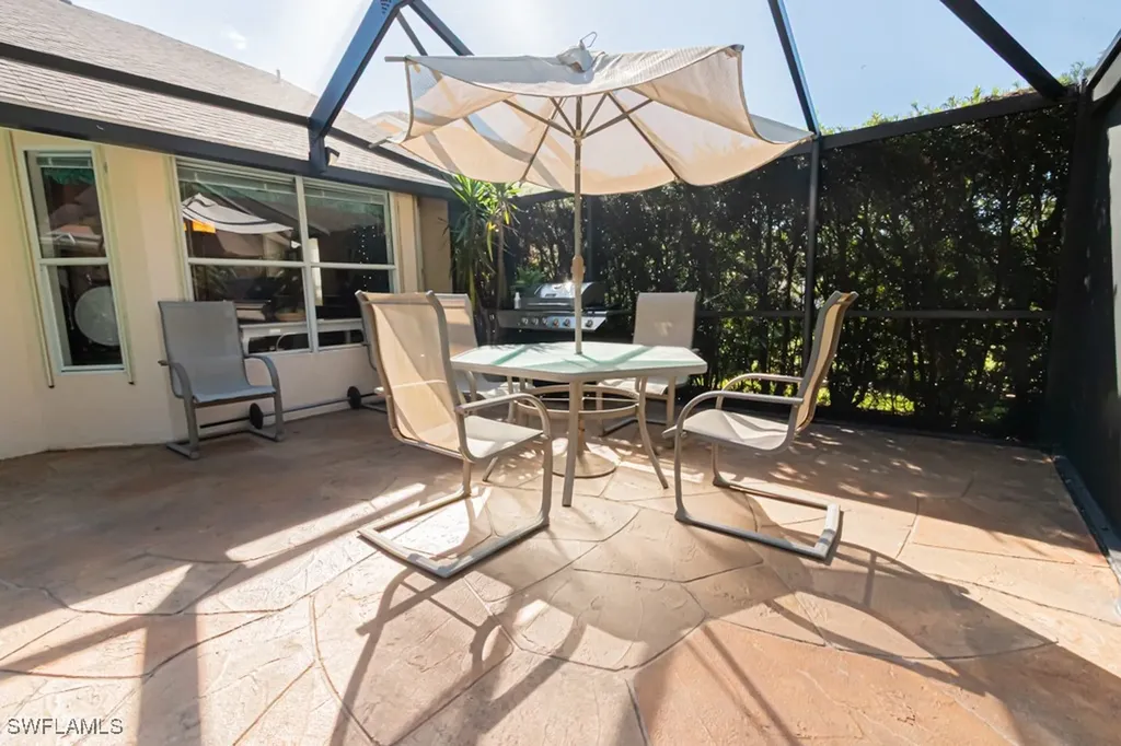 852 Belville Boulevard Naples FL 34104