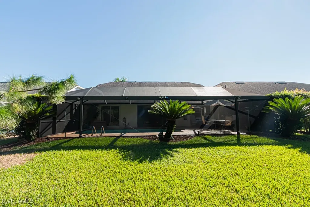 852 Belville Boulevard Naples FL 34104