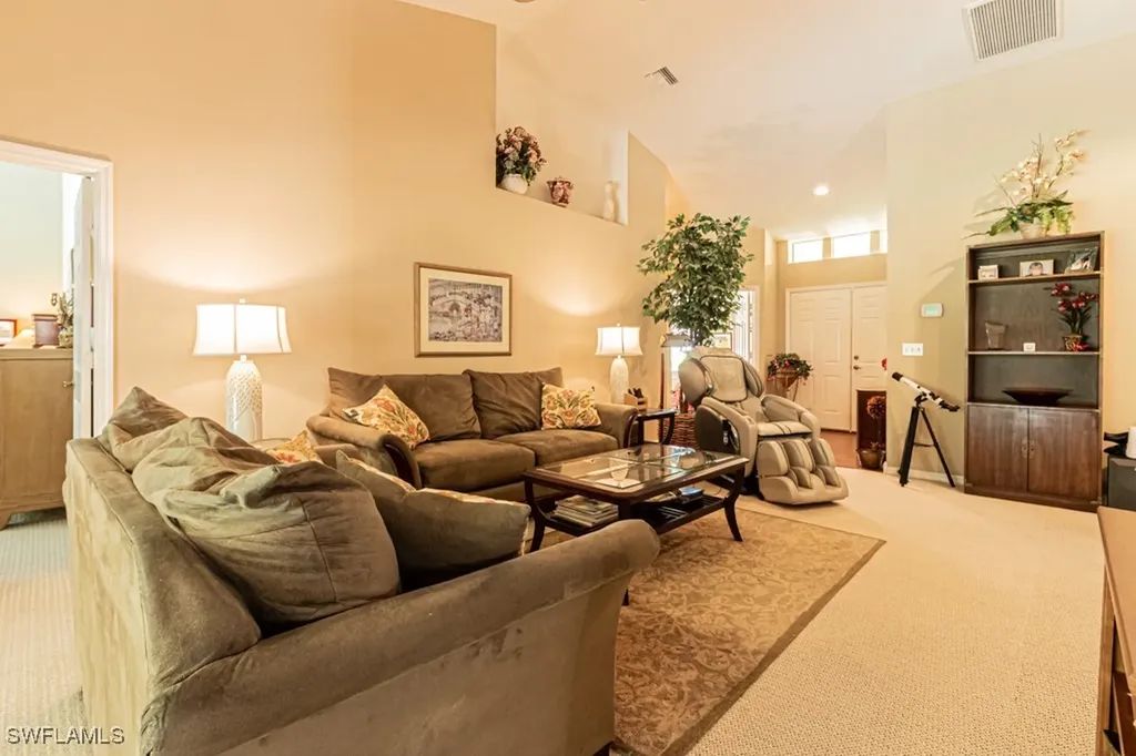 852 Belville Boulevard Naples FL 34104