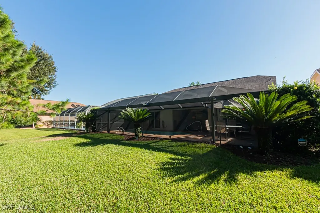 852 Belville Boulevard Naples FL 34104