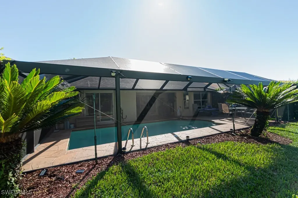 852 Belville Boulevard Naples FL 34104