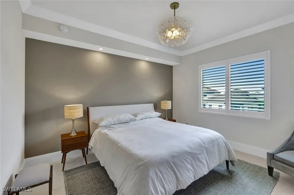 1035 3rd Avenue S Naples FL 34102