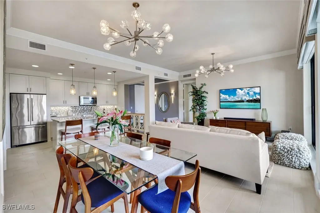 1035 3rd Avenue S Naples FL 34102