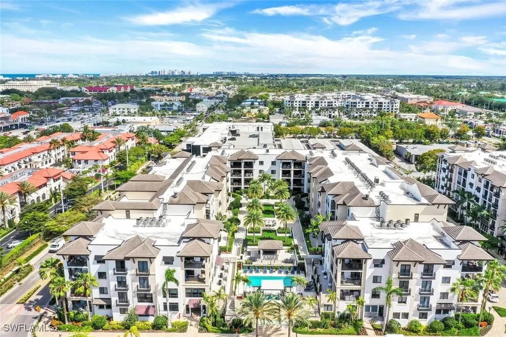 1035 3rd Avenue S Naples FL 34102