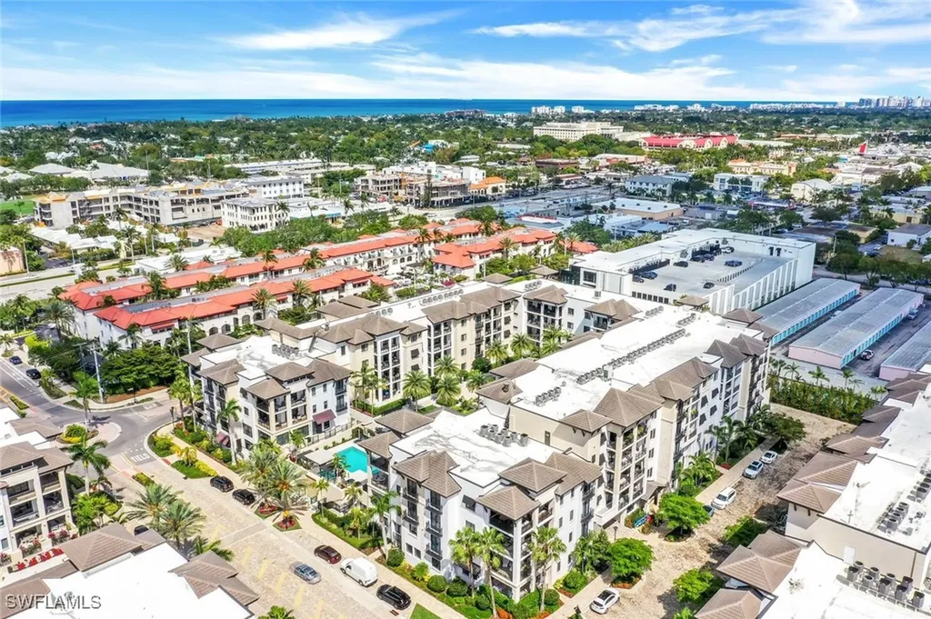 1035 3rd Avenue S Naples FL 34102