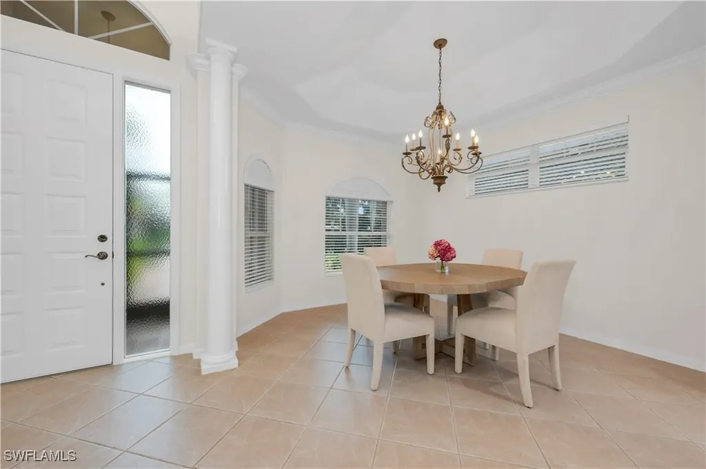 11009 Longshore Way E Naples FL 34119