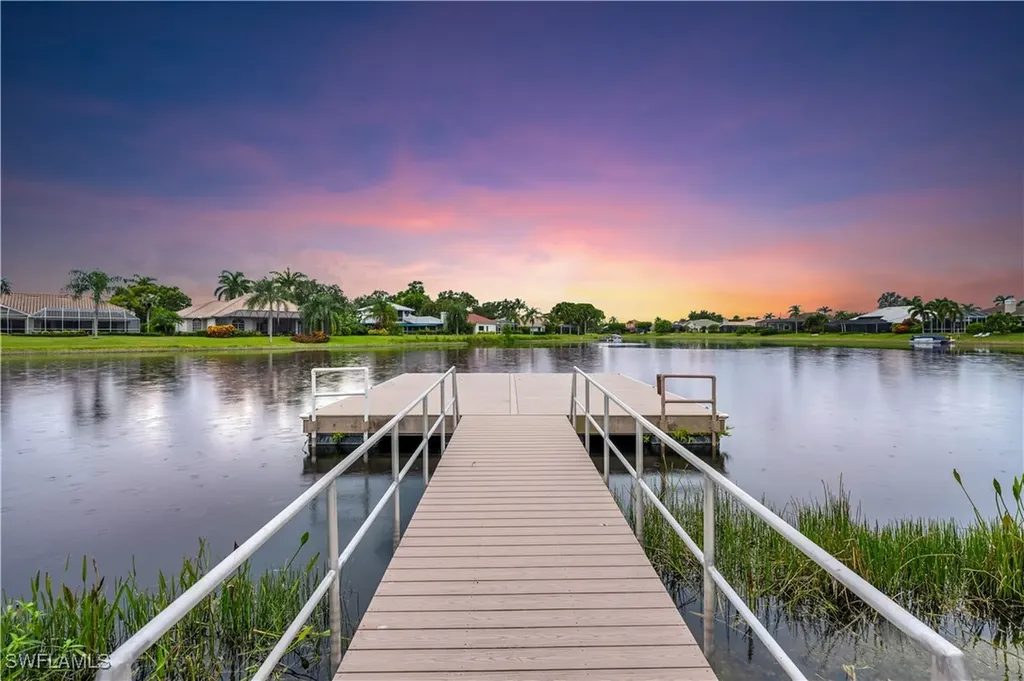 11009 Longshore Way E Naples FL 34119