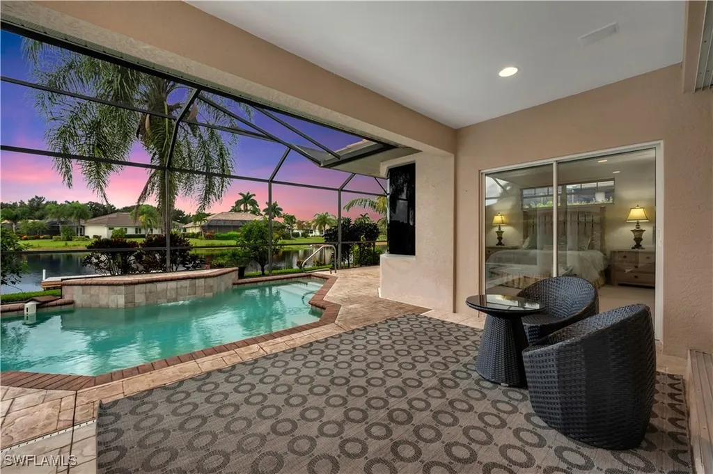 11009 Longshore Way E Naples FL 34119