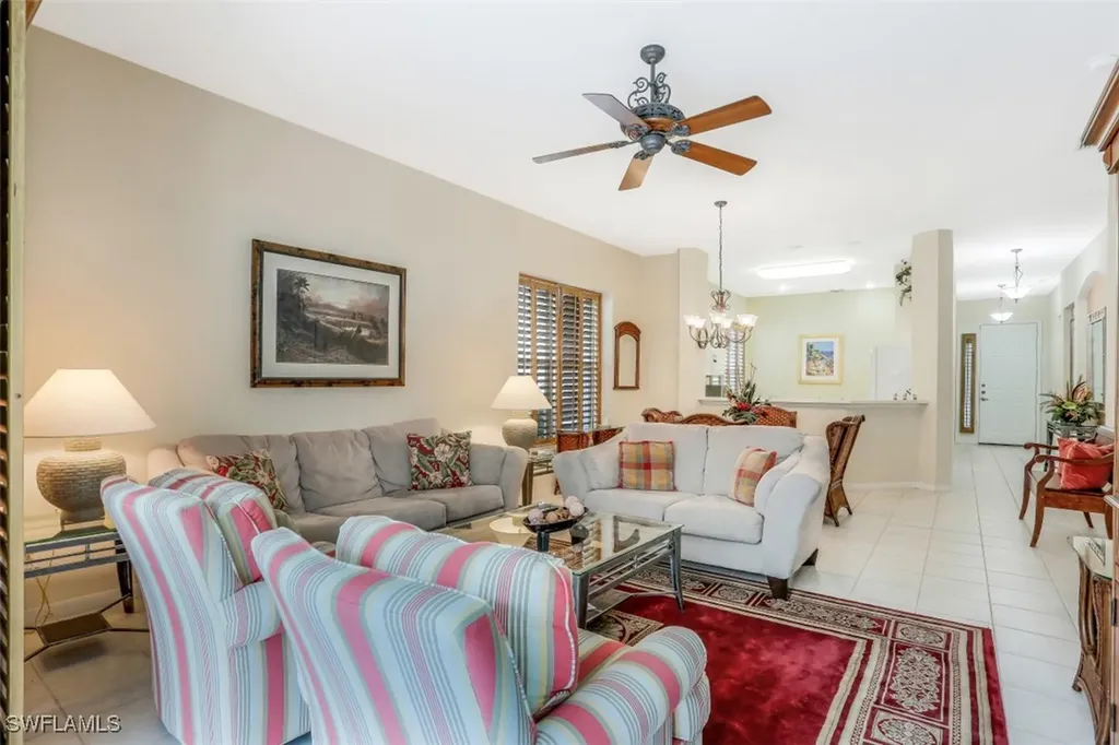 1818 Leamington Lane Naples FL 34109