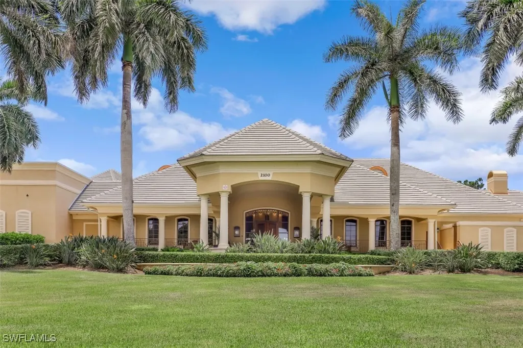 1818 Leamington Lane Naples FL 34109