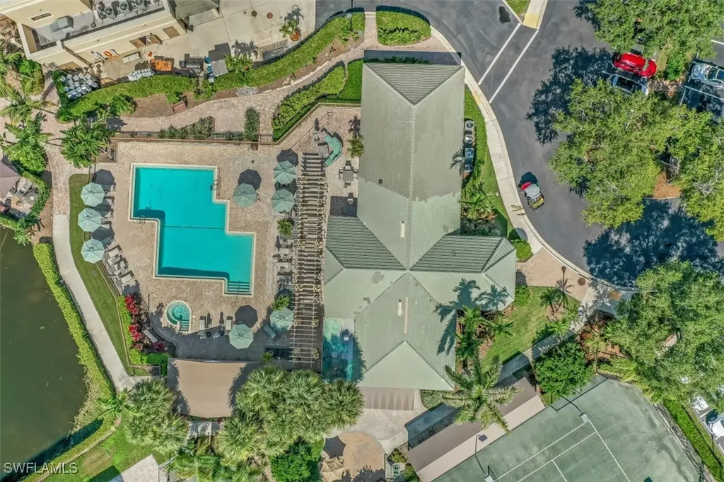 1818 Leamington Lane Naples FL 34109
