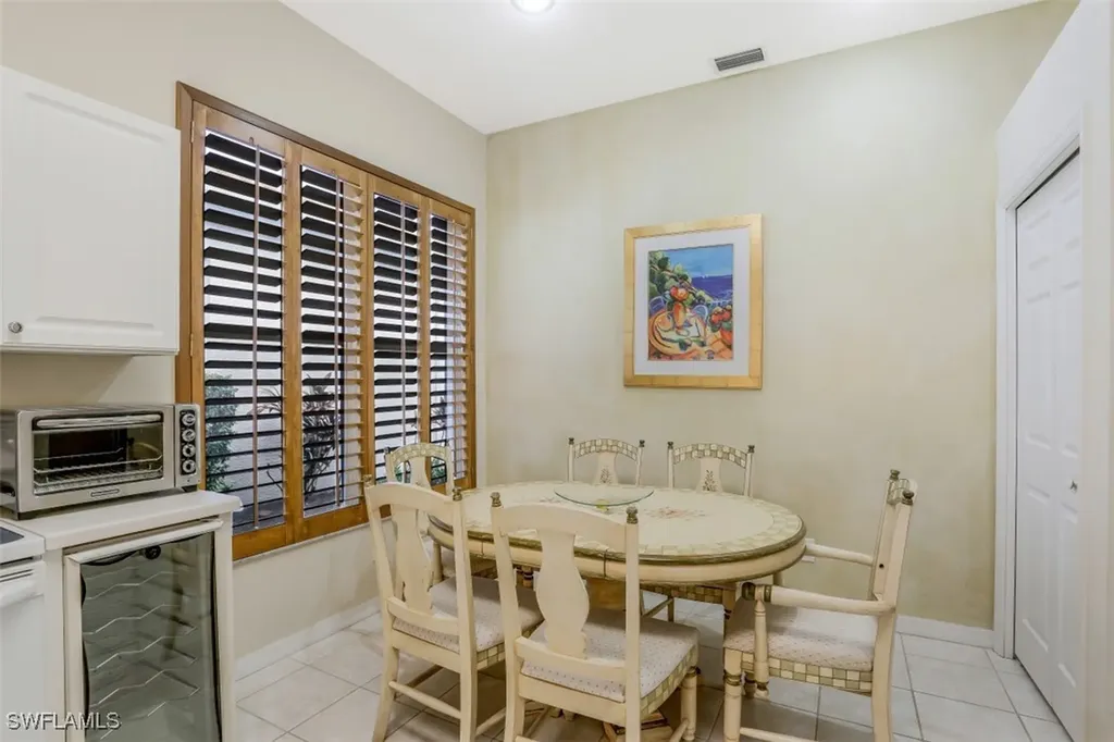 1818 Leamington Lane Naples FL 34109