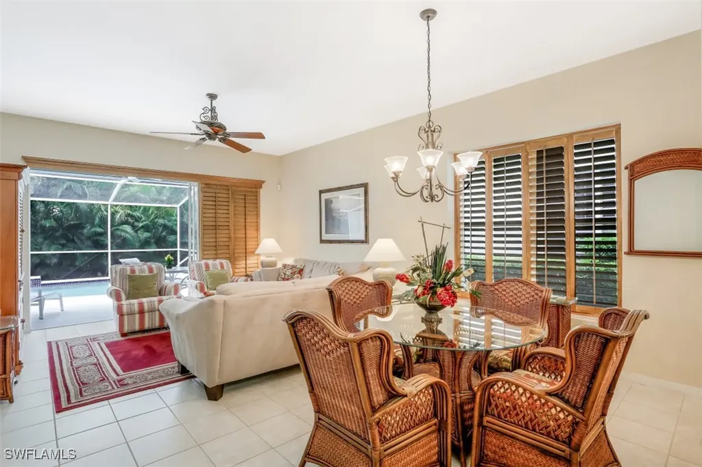 1818 Leamington Lane Naples FL 34109