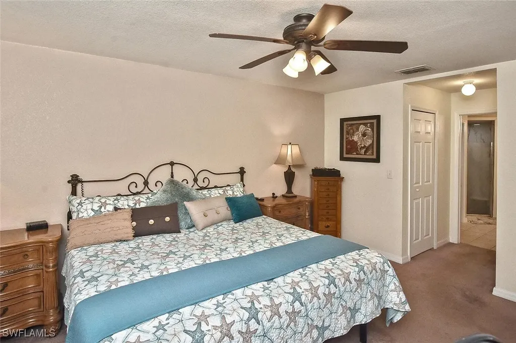 425 NW 20th Place Cape Coral FL 33993