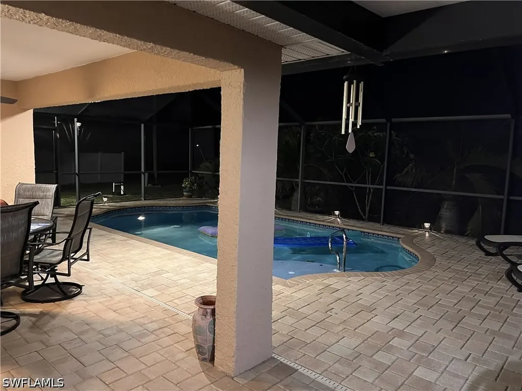 425 NW 20th Place Cape Coral FL 33993
