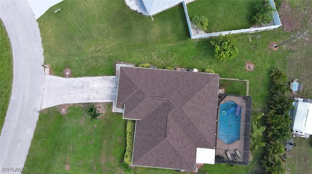 425 NW 20th Place Cape Coral FL 33993