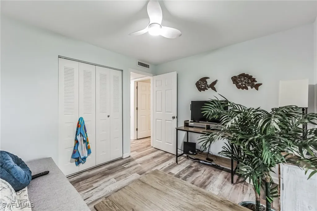 8081 S Woods Circle Fort Myers FL 33919
