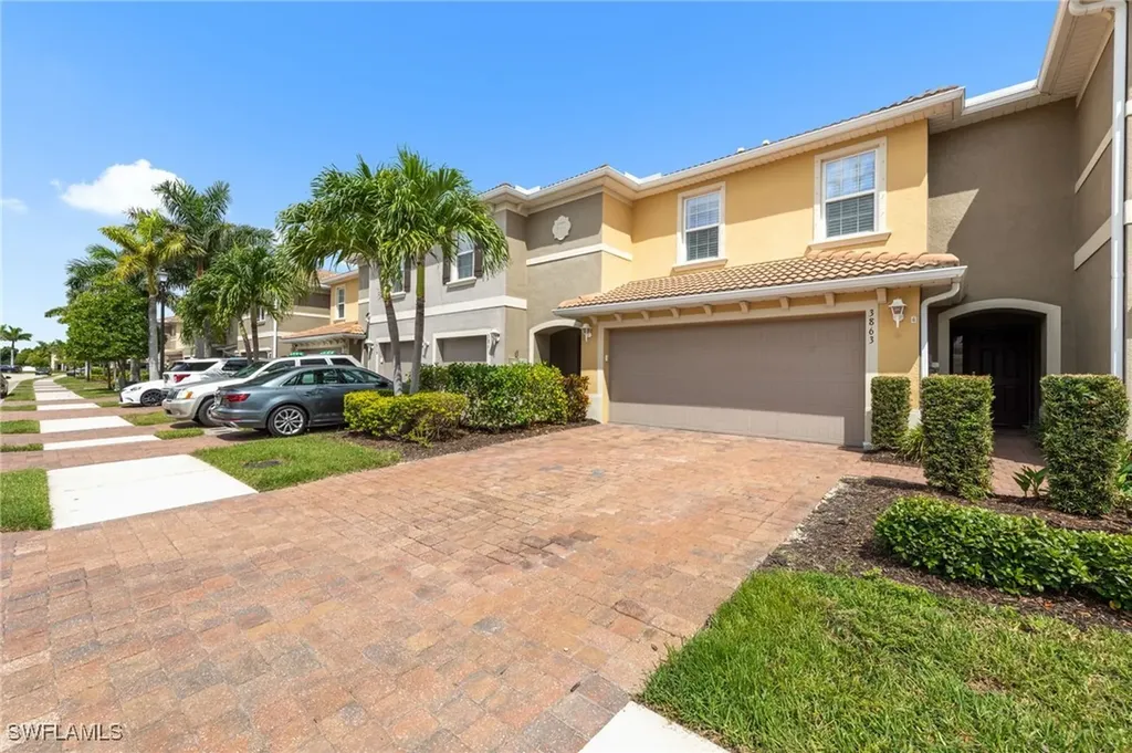 3863 Tilbor Circle Fort Myers FL 33916