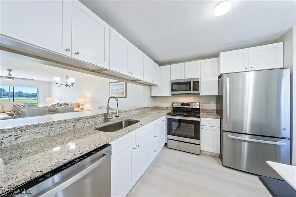 3655 Amberly Circle Naples FL 34112