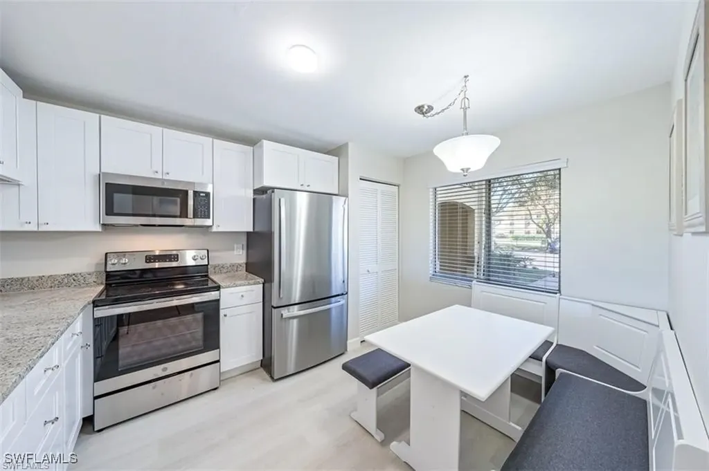 3655 Amberly Circle Naples FL 34112