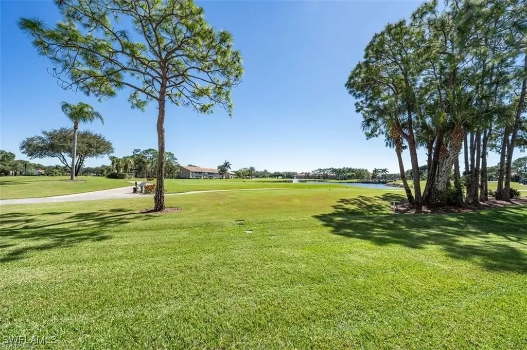 3655 Amberly Circle Naples FL 34112