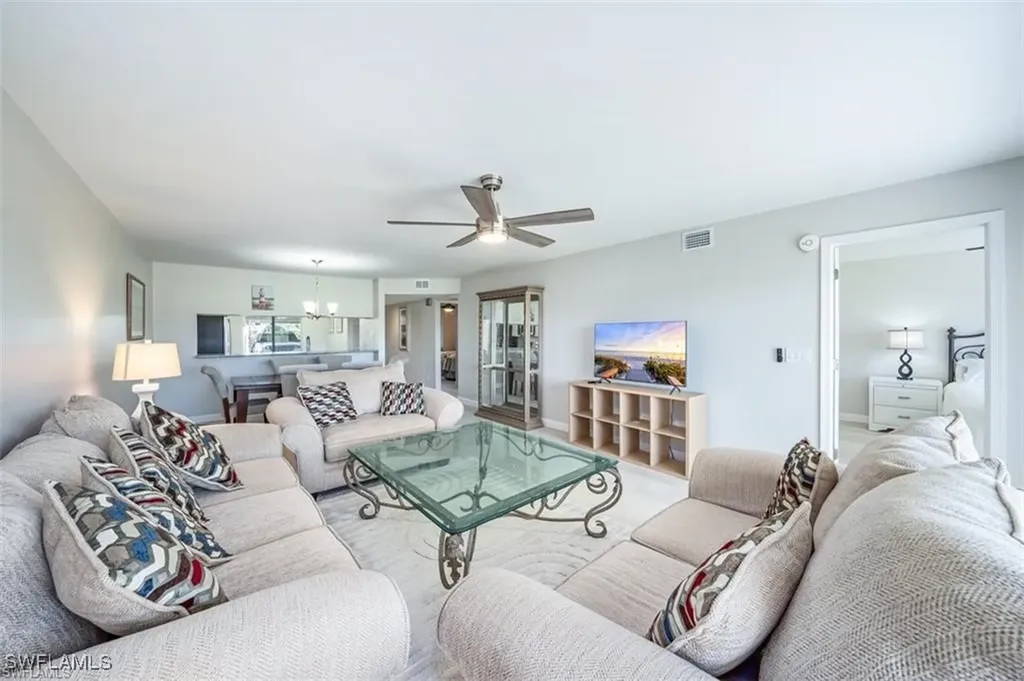 3655 Amberly Circle Naples FL 34112