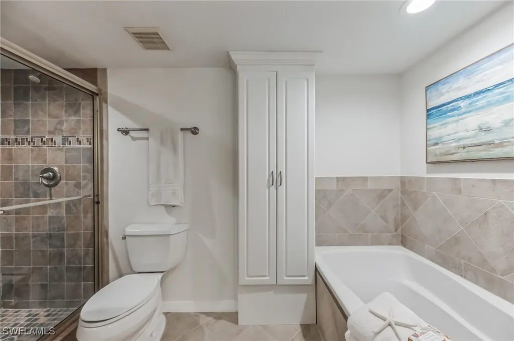 5633 Turtle Bay Drive Naples FL 34108