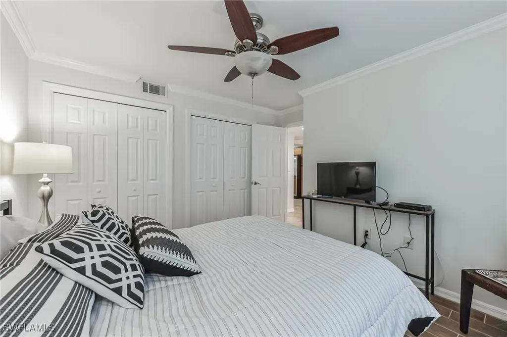 5633 Turtle Bay Drive Naples FL 34108
