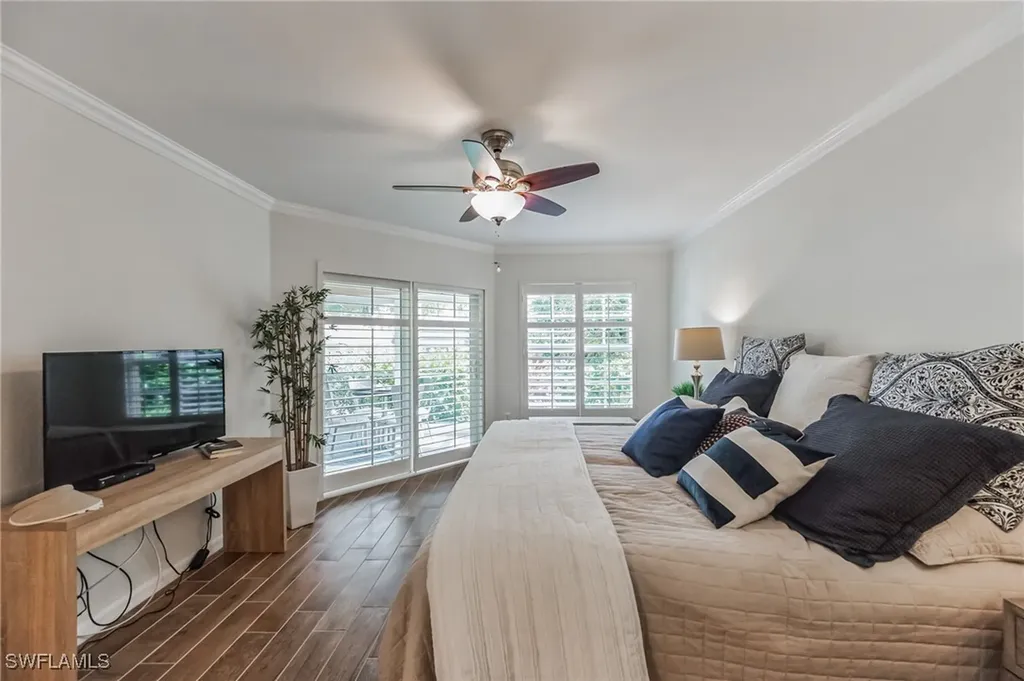 5633 Turtle Bay Drive Naples FL 34108