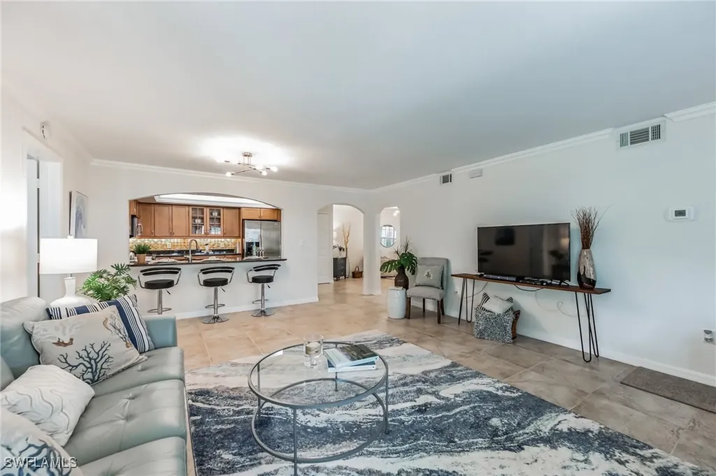 5633 Turtle Bay Drive Naples FL 34108