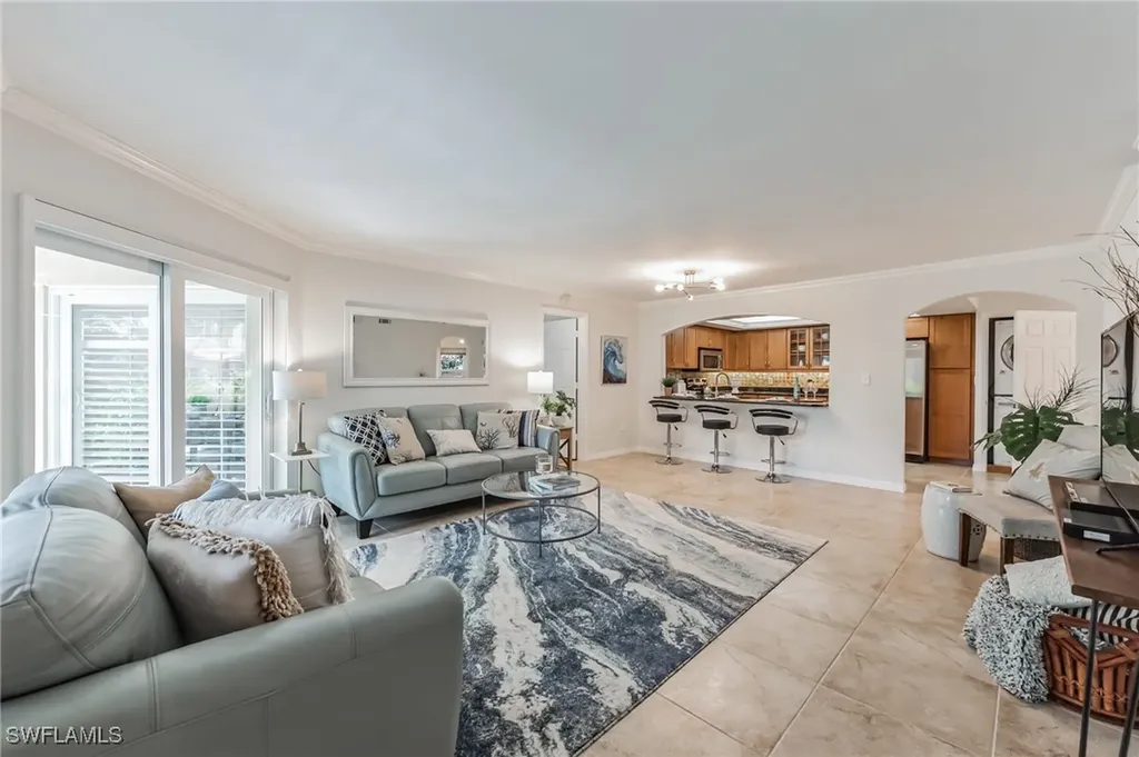 5633 Turtle Bay Drive Naples FL 34108