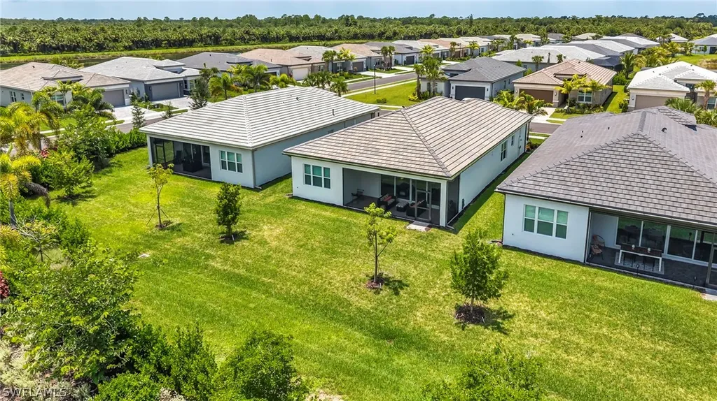 12445 Dahlia Court Naples FL 34120