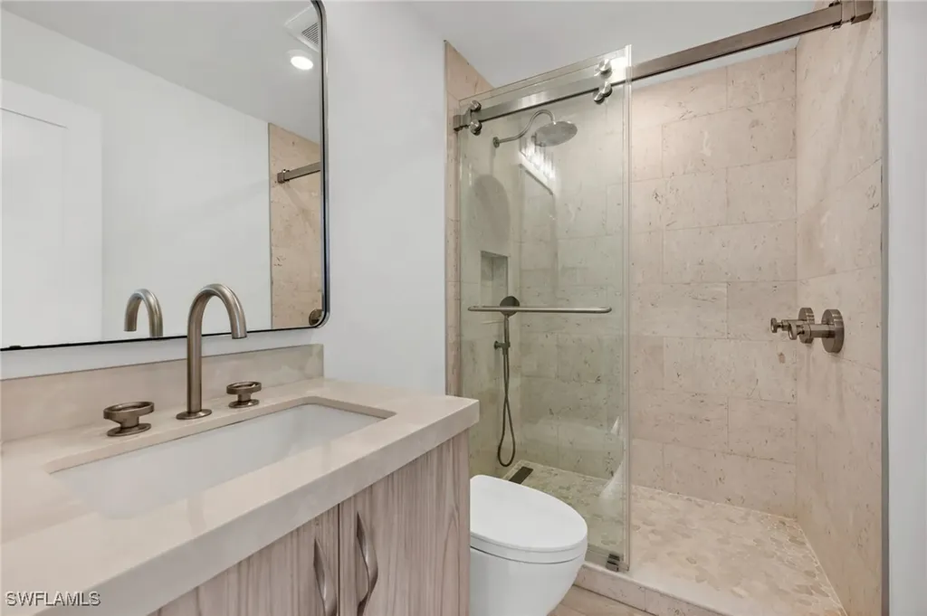 2121 Gulf Shore Boulevard N Naples FL 34102