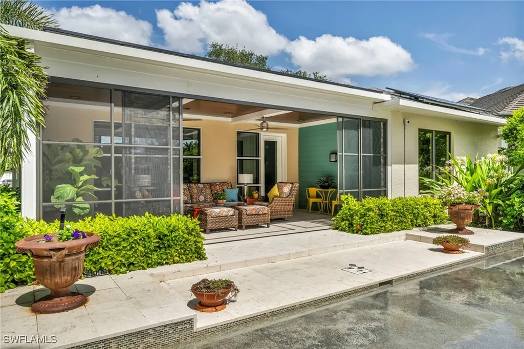 6908 Lone Oak Boulevard Naples FL 34109