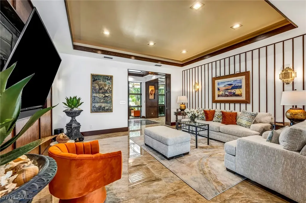 6908 Lone Oak Boulevard Naples FL 34109