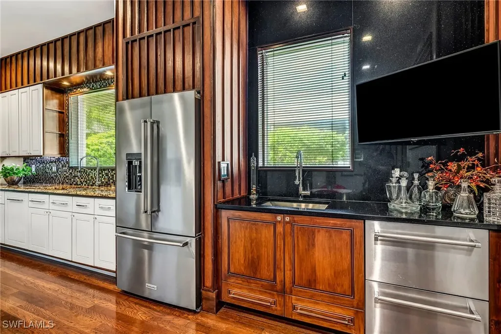 6908 Lone Oak Boulevard Naples FL 34109