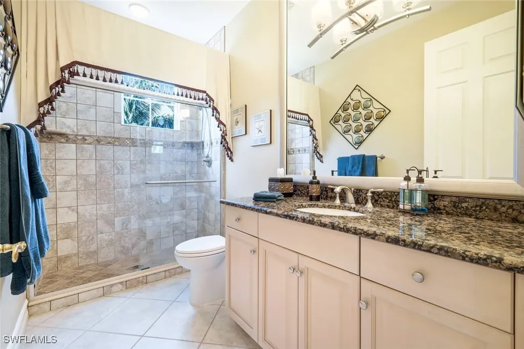 2826 Tiburon Boulevard E Naples FL 34109