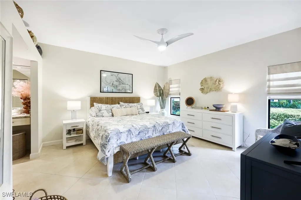 611 Serendipity Drive Naples FL 34108
