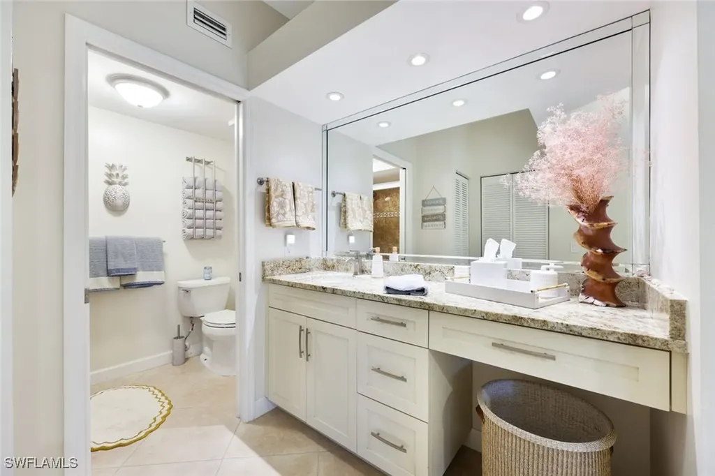 611 Serendipity Drive Naples FL 34108