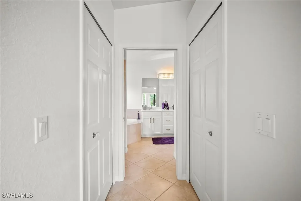 10020 Siesta Bay Drive Naples FL 34120