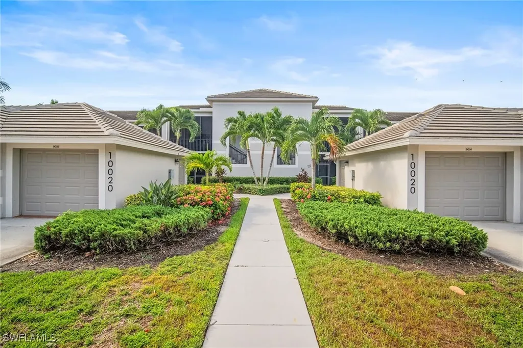 10020 Siesta Bay Drive Naples FL 34120