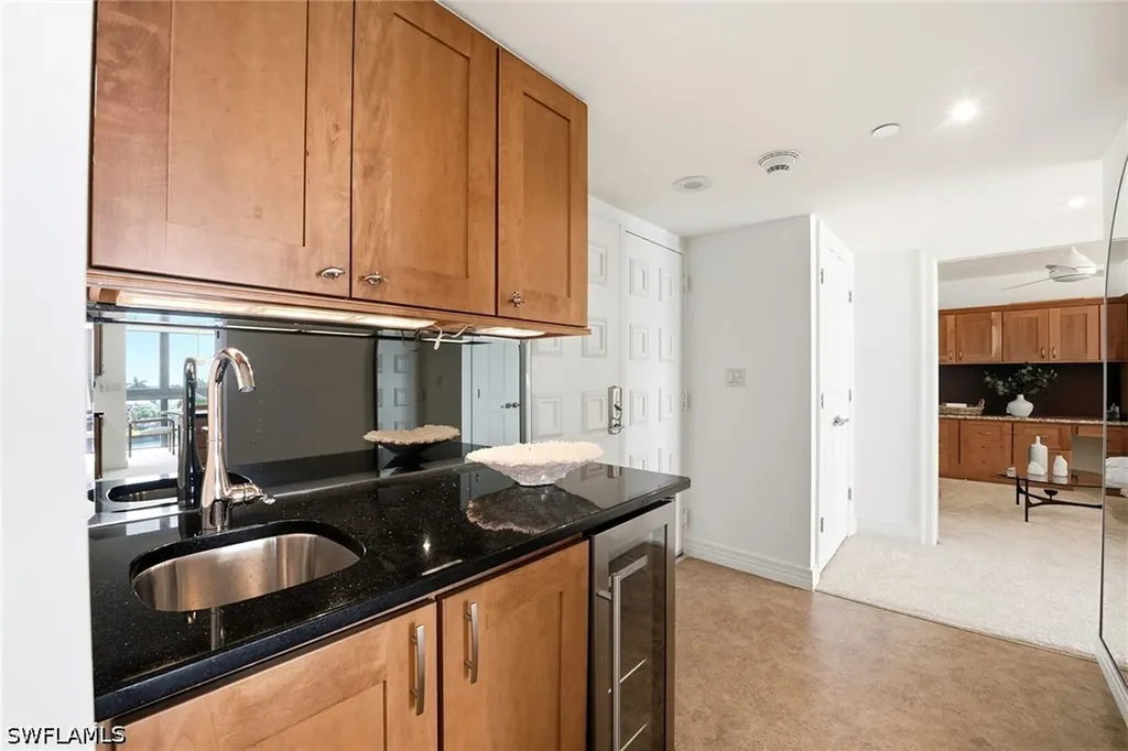 2400 Gulf Shore Boulevard N Naples FL 34103