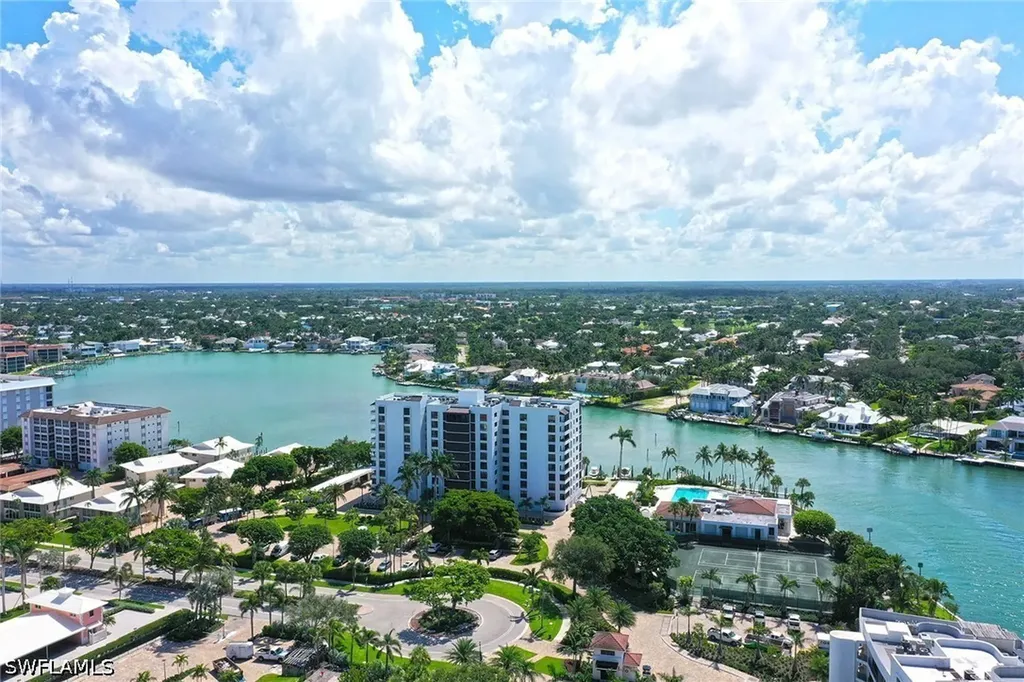 2400 Gulf Shore Boulevard N Naples FL 34103