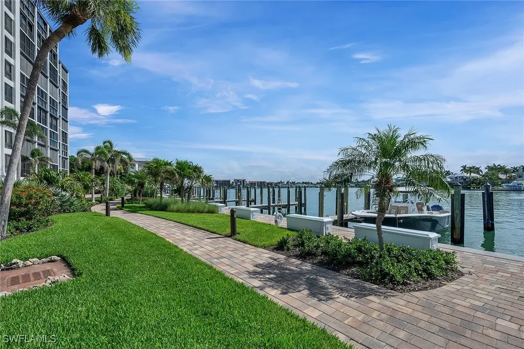 2400 Gulf Shore Boulevard N Naples FL 34103
