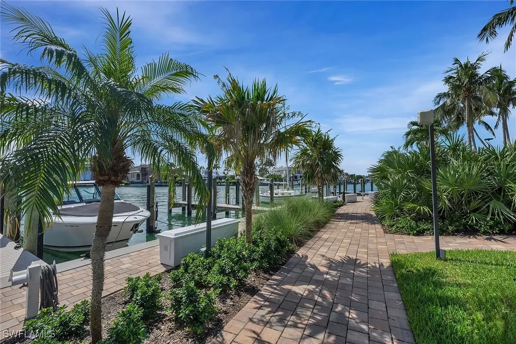 2400 Gulf Shore Boulevard N Naples FL 34103