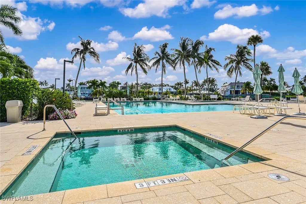 2400 Gulf Shore Boulevard N Naples FL 34103