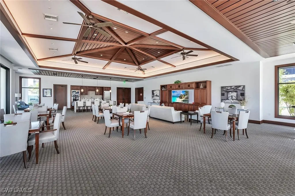 2400 Gulf Shore Boulevard N Naples FL 34103