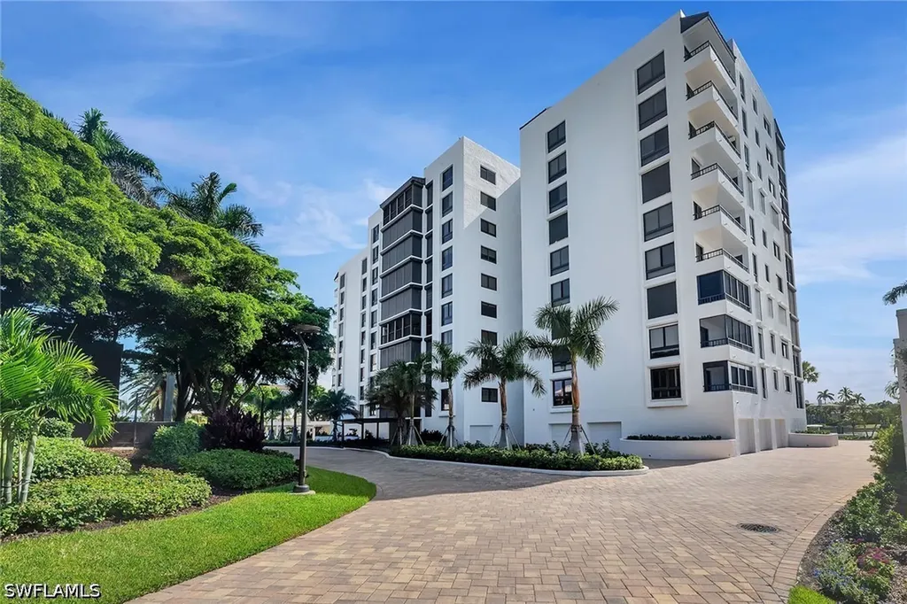 2400 Gulf Shore Boulevard N Naples FL 34103